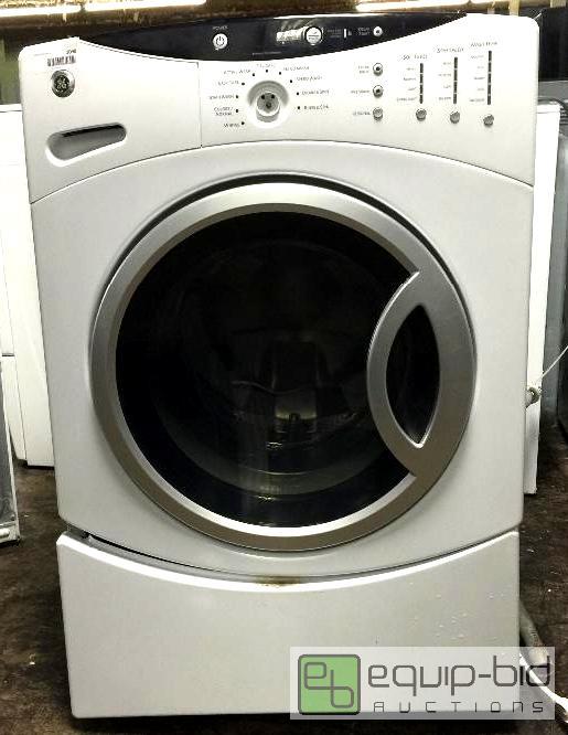 lot 1098 image: GE Little Swan Frontload Washer