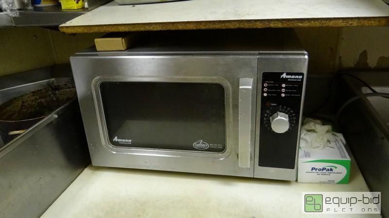 lot 778 image: Amana Commercial Microwave