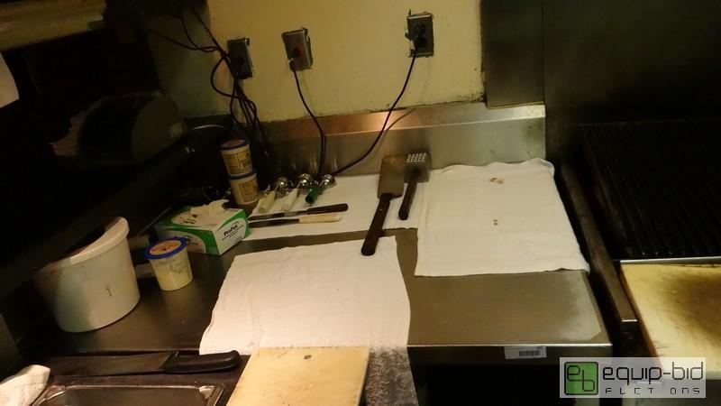 lot 781 image: Stainless Corner Table w Under Storage