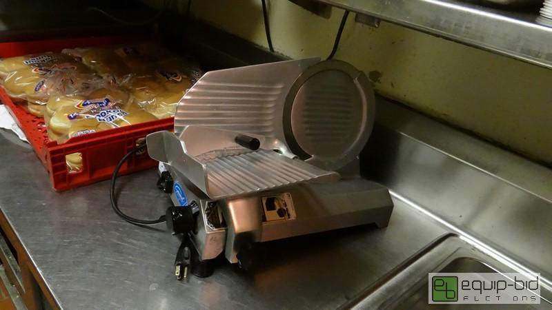 lot 783 image: General Countertop MeatCheese Slicer
