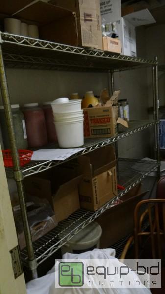 lot 793 image: 5 Tier Metal Wire Metro Shelving