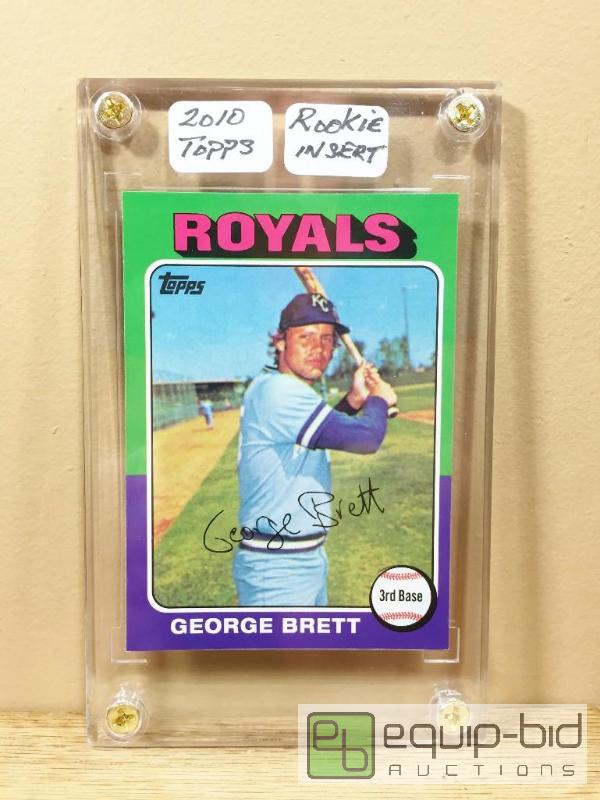 lot 1025 image: RARE GEORGE BRETT 2010 TOPPS ROOKIE REPRINT INSERT CARD - THE CARDS YOUR MOM THREW OUT AWESOME