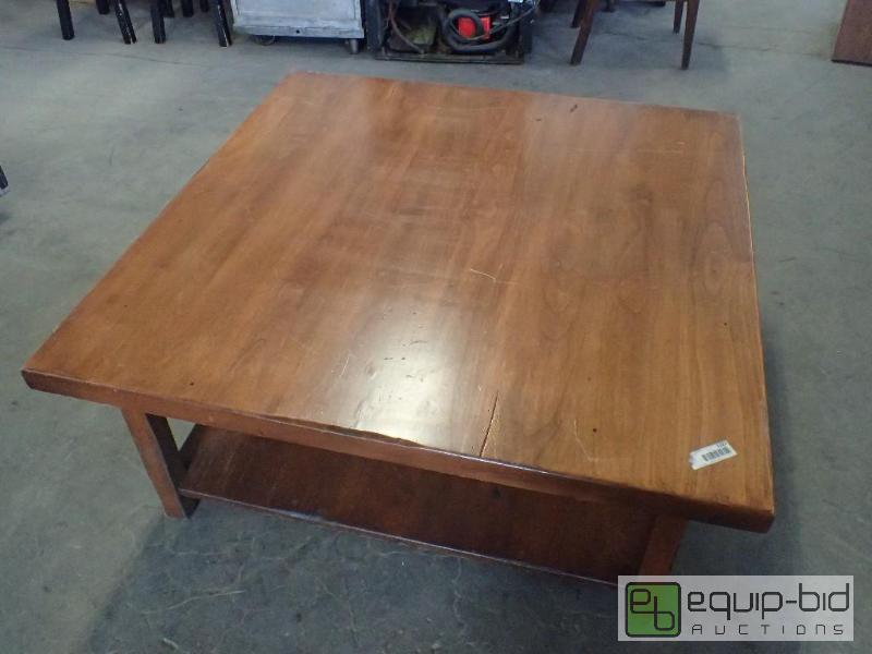 lot 3015 image: Wood Square Coffee Table