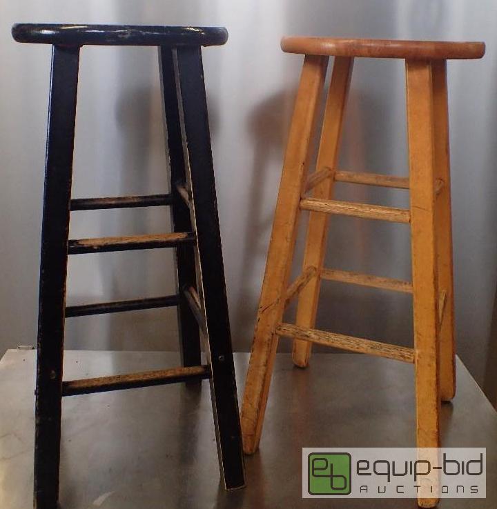 lot 3017 image: (2) Wooden Stools