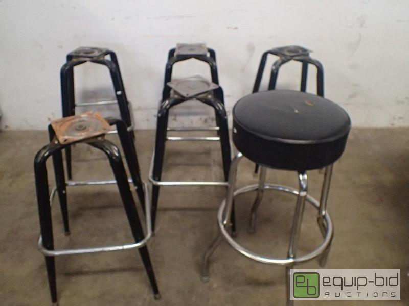 lot 3021 image: (6) Swivel Stools