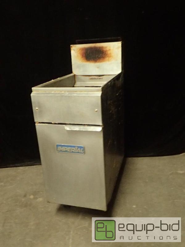 lot 3025 image: Imperial Natural Gas 35lb Fryer