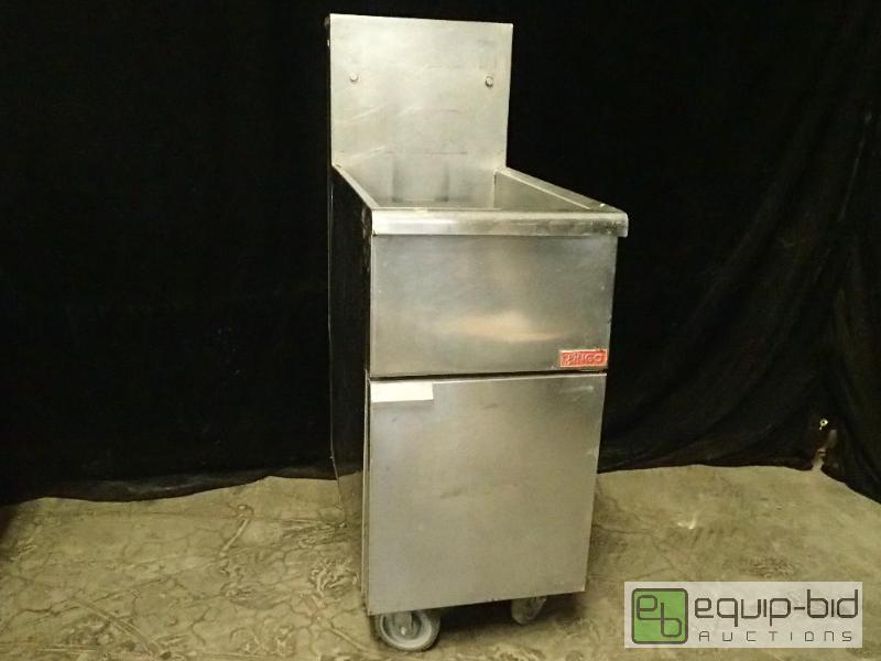 lot 3063 image: Bingo Natural Gas Fryer