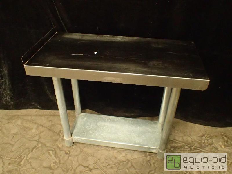 lot 3065 image: Stainless Steel Equipment Stand