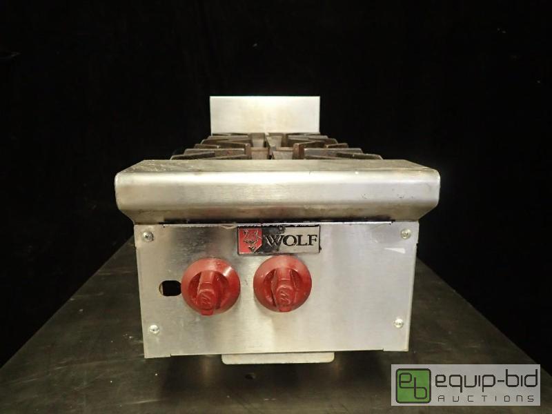 lot 3066 image: Wolf Range Co Natural Gas 2 Burner Countertop Range