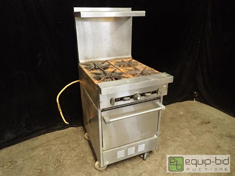 lot 3070 image: Sun Fire 4 Burner Natural Gas Range with Oven