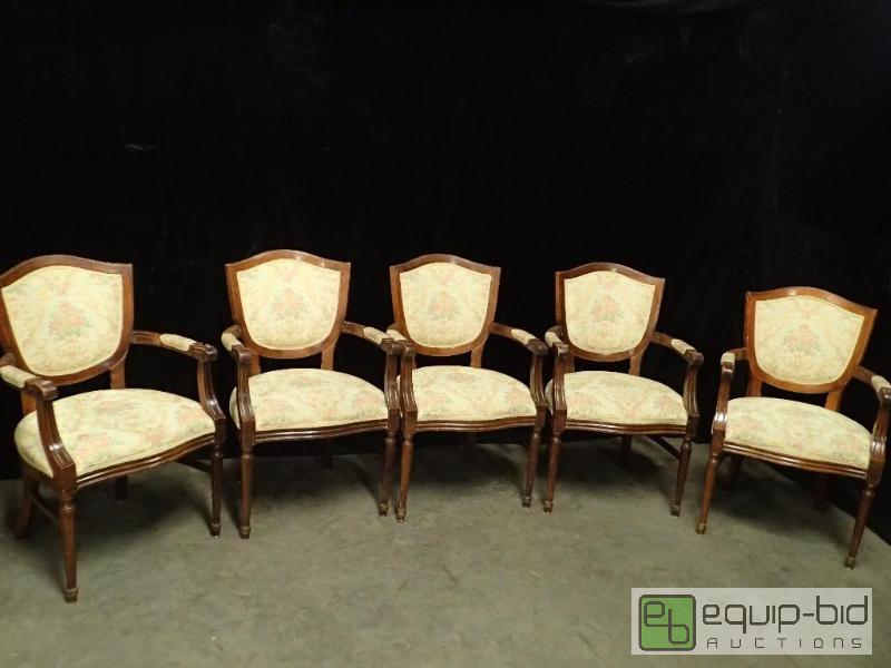 lot 3123 image: (5) Antique Style Sitting Chairs