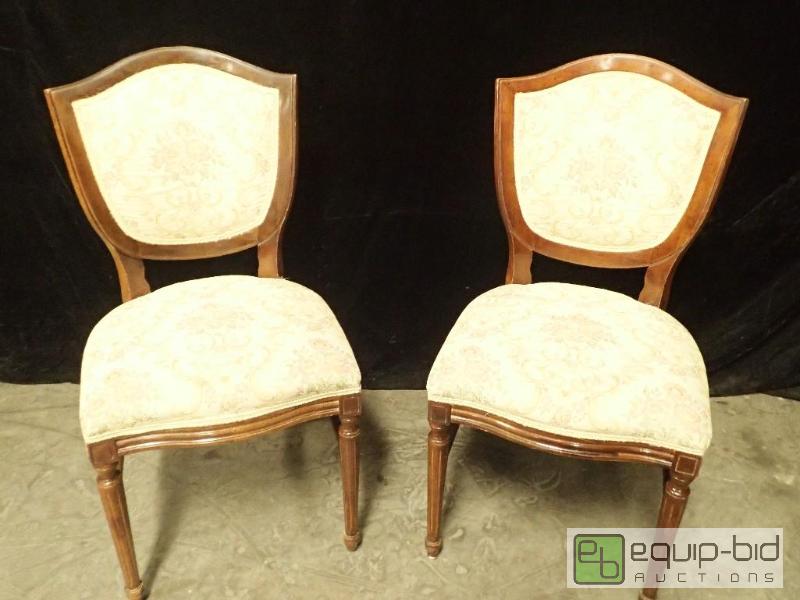lot 3125 image: (2) Antique Style Sitting Chairs