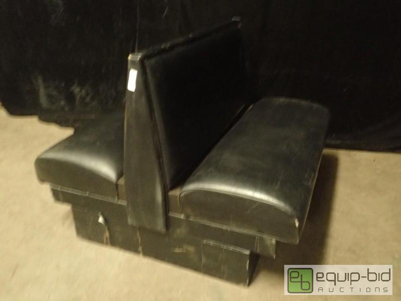 lot 3127 image: Double Sided Booth