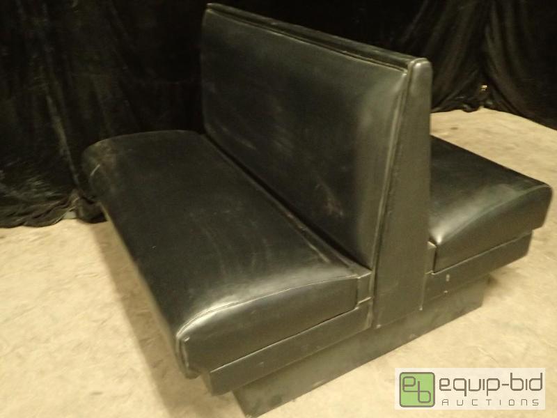 lot 3128 image: Double Sided Booth