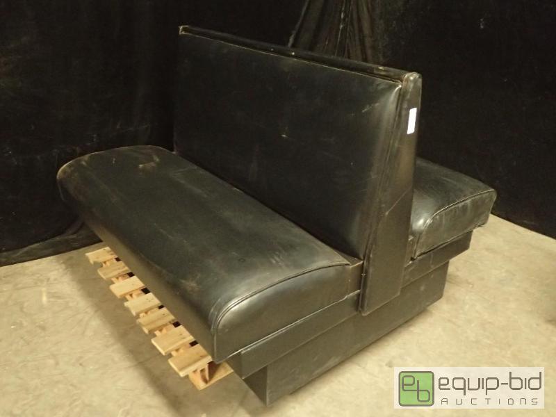 lot 3129 image: Double Sided Booth