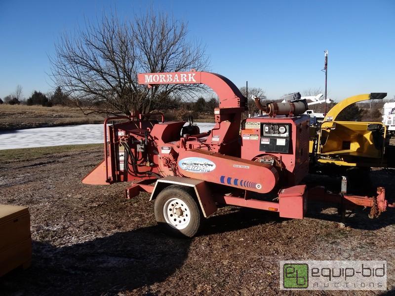 lot 1014 image: 2008 Morbark Blizzard 12 Tow Behind Wood Chipper Serviced An Ready To Use