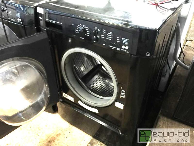 lot 1305 image: Kenmore High-Efficiency 3.5 cu. ft. I.E.C. Front-Load Super Capacity Washing Machine