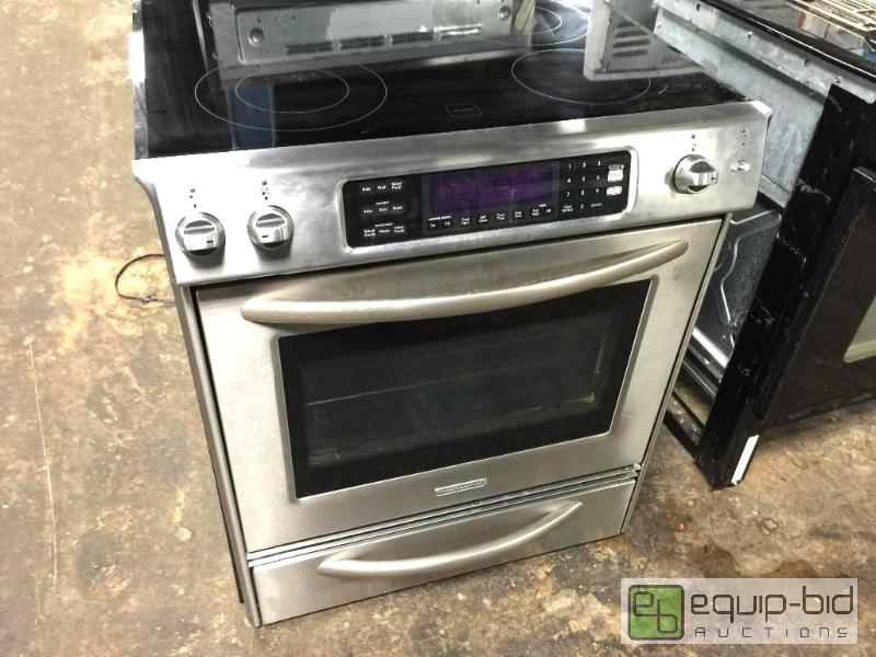 lot 5106 image: 30-Inch 4-Element Electric Slide-In Range, Architect Series II