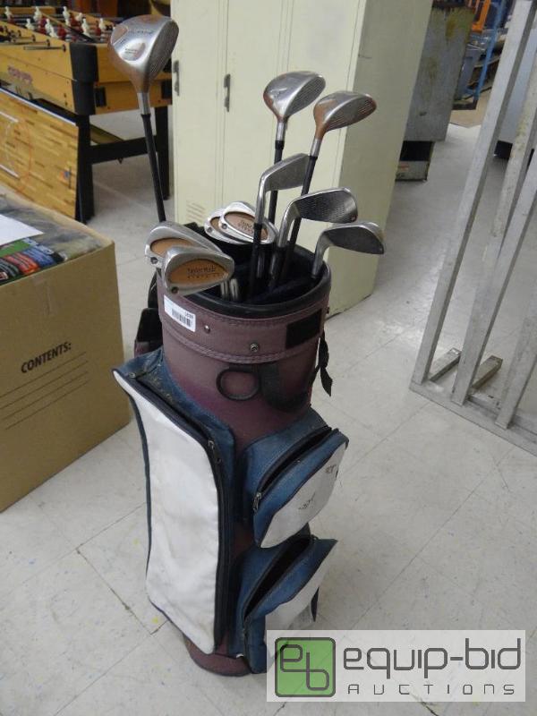 lot 1638 image: Set of Taylor Made Burner golf clubs with bag...