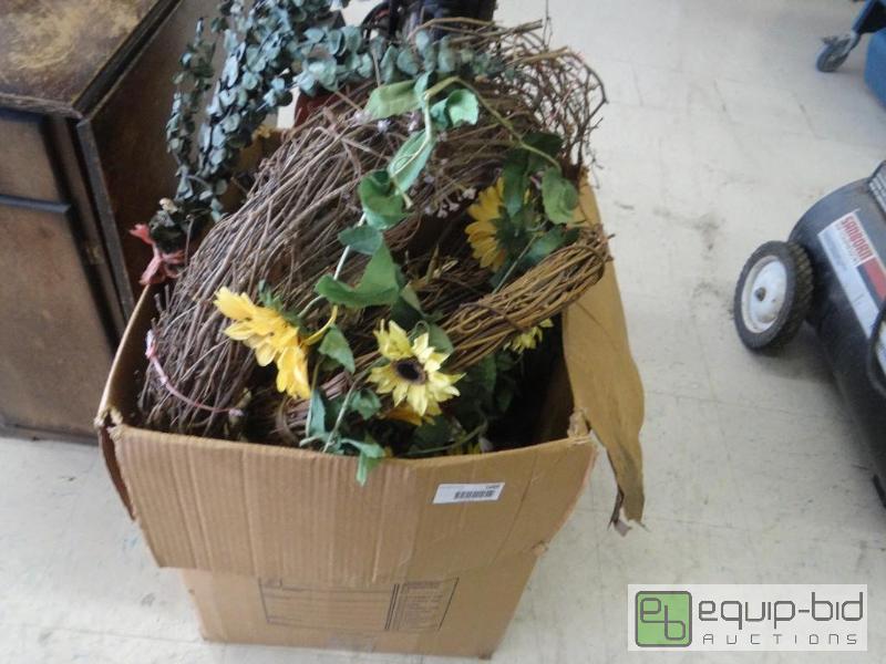 lot 1688 image: Box of wreaths and floral items....