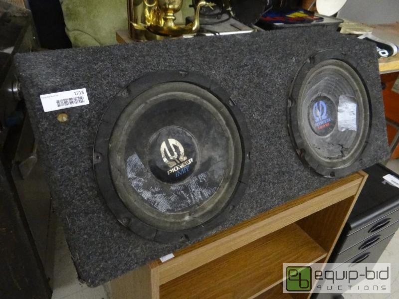 lot 1713 image: Pioneer 12&quot speakers in box....