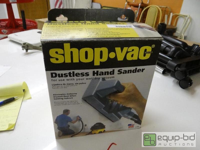 lot 1729 image: Shop-vac dustless hand sander in box....