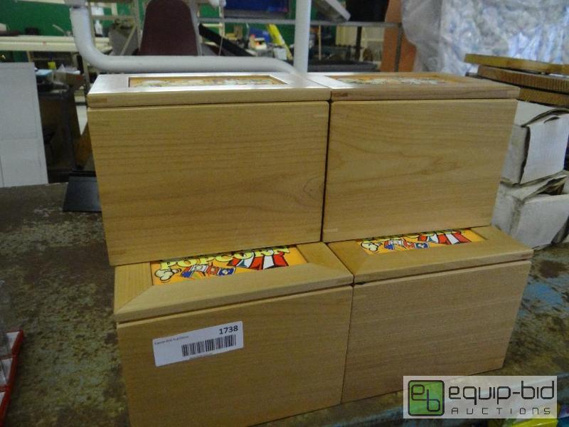 lot 1738 image: 6 wooden popcorn boxes....