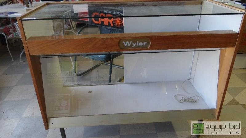 lot 465 image: Wyler watch display case.  48&quot x 21&quot...