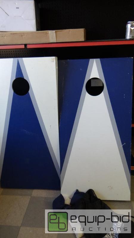 lot 472 image: Bean bag game....