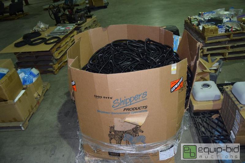 lot 1346 image: New 5000 Feet of 12&quot split wire loom  m...