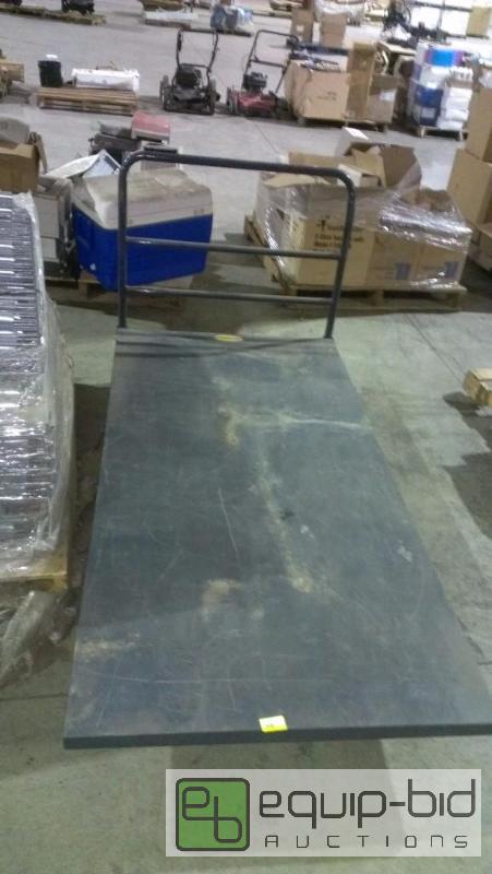 lot 1583 image: Large 6x3 foot rolling industrial &nbspcart...