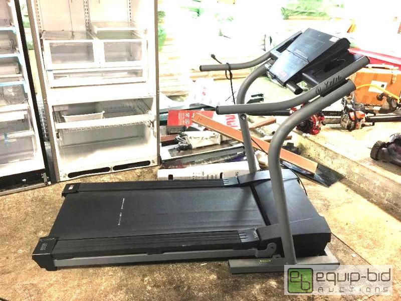 lot 5105 image: Nordic Track EXP1000XI Treadmill