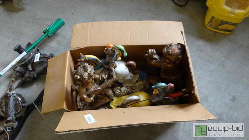 lot 1052 image: Lot Of Ceramic Figures And Rug Beater