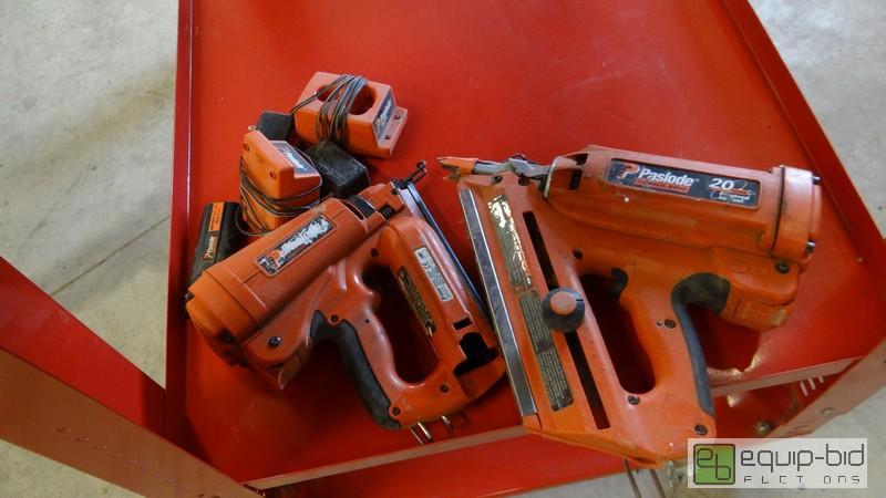lot 1061 image: Paslode Framing And Brad Nailer