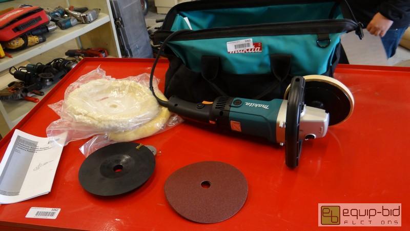 lot 1063 image: Brand New Makita SanderBuffer