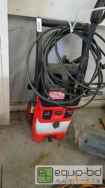 lot 1072 image: Clean Force Electric Power Washer