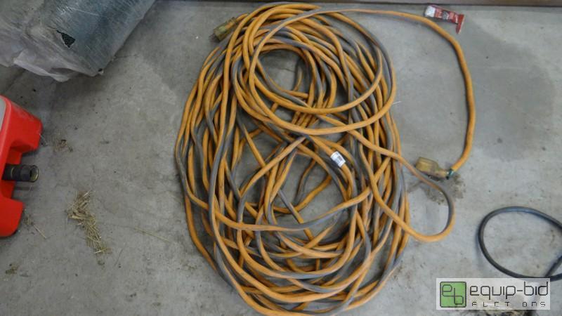 lot 1073 image: 50 Heavy Gauge Extension Cord