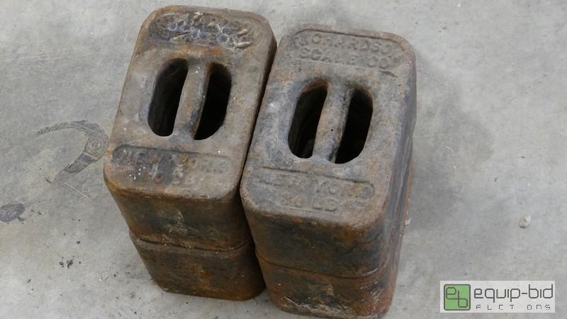 lot 1092 image: Richardson Scale Company Weights