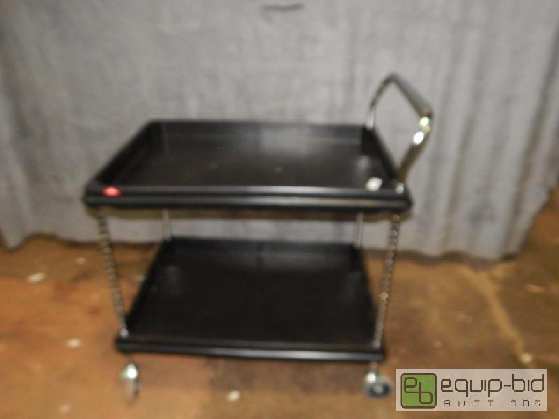 lot 2431 image: Metro Utility Cart