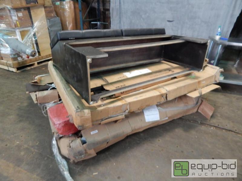 lot 2460 image: Large Lot of Furniture Pieces