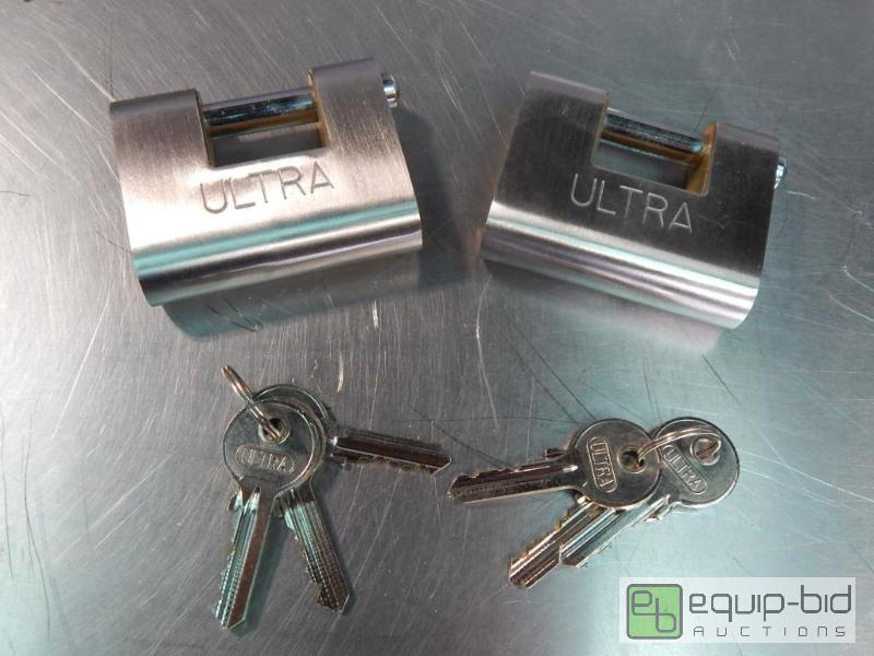 lot 2530 image: 2 Battalion Jimmyproof Padlock