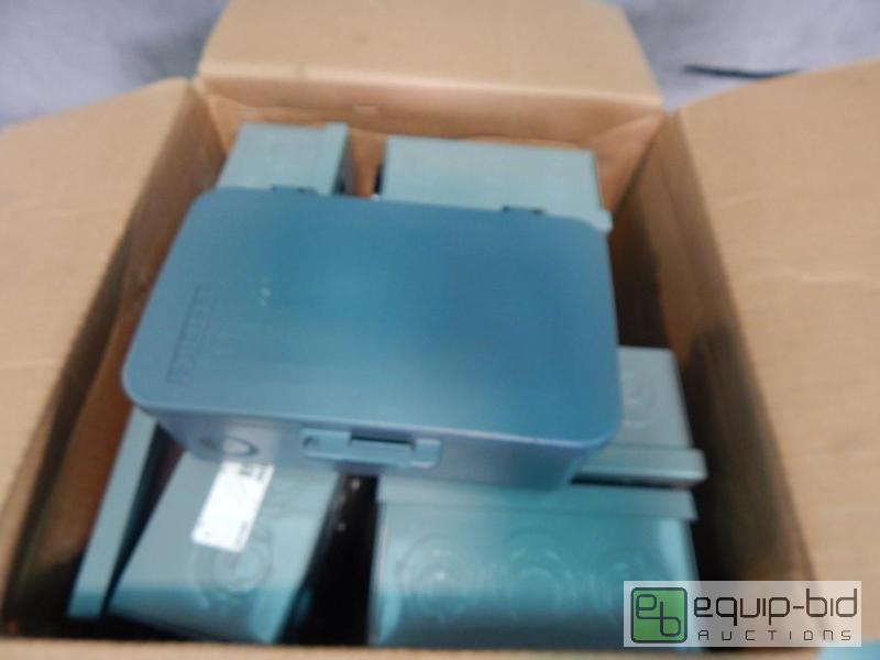 lot 2612 image: Lot of Enclosures