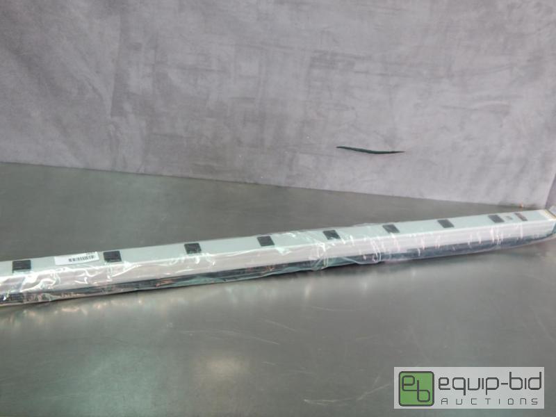 lot 2697 image: Global Industrial Power Strip