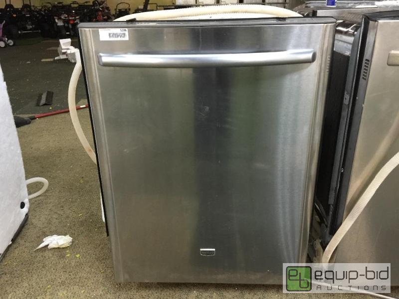 lot 5196 image: Maytag JetClean Plus 24 in. Built-In Dishwasher with Fully Integrated Door