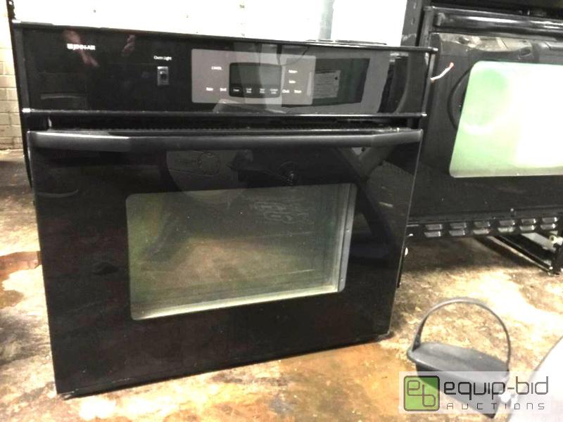 lot 5202 image: JENN-AIR WALL OVEN