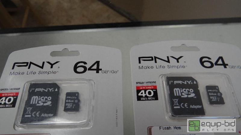 lot 180 image: Lot of 2 Micro SD Cards