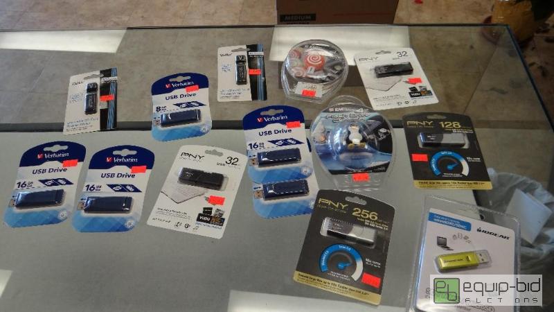 lot 189 image: Lot of USB Drivers