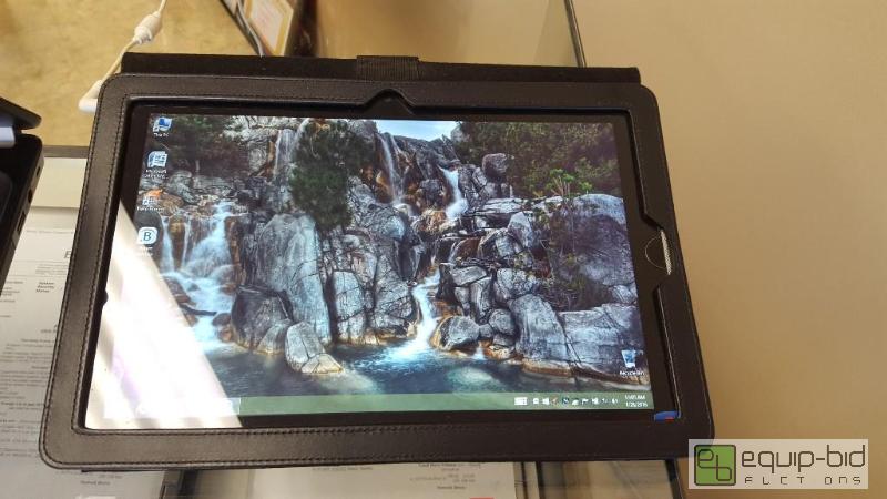 lot 3091 image: Notebook Tablet w Leather Case