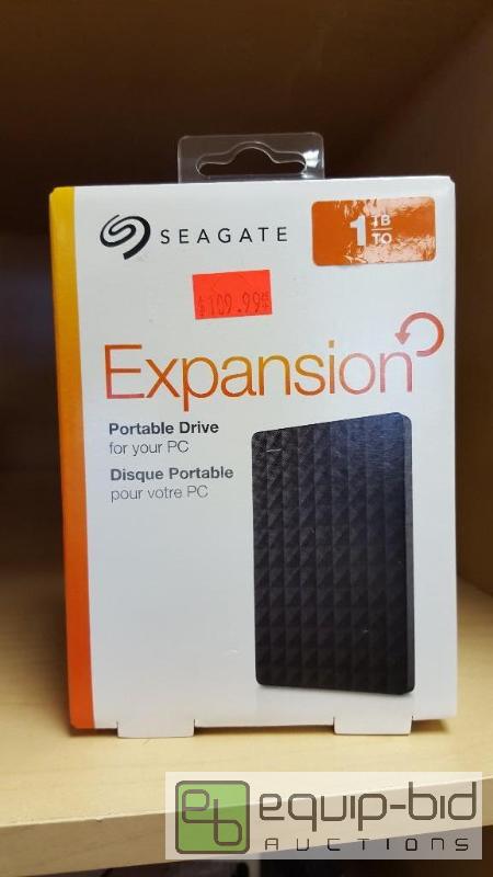 lot 3136 image: Expansion Portable Pc Drive