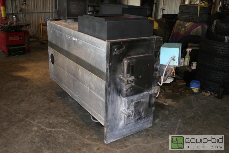 lot 2000 image: Longwood Furnace. Holds 4.5 foot logs, propan...